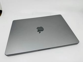 Like New Apple Macbook Pro 14 inch 2023 M2 Pro 16GB 512GB GRAY color