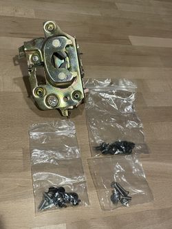 68-77 Bronco Driver Door Latch