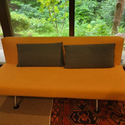 Modern Sleeper Sofa - Tachinni by Pietro Arosio