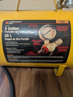 Portable air tank