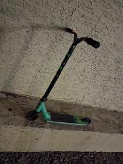 Green colt pro scooter