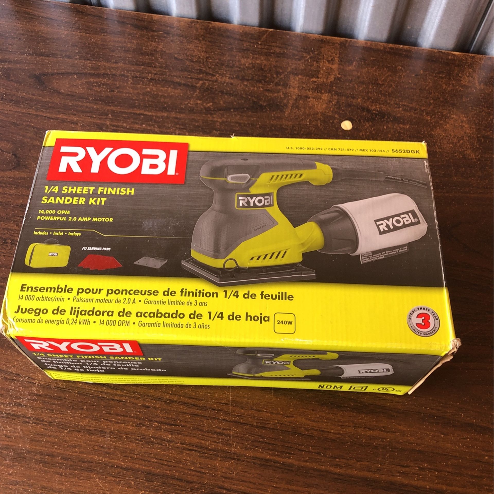 Ryobi 1/4 Sheet Finish Sander Kit NEW