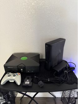 Xbox 360 Slim + Games