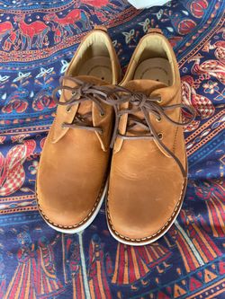 Hubbard Free Tan Waxhide Men’s 9.5. PRICE REDUCED