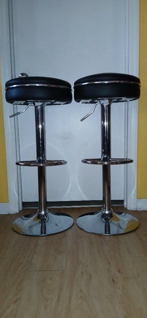 New Adjustable Bar Stools