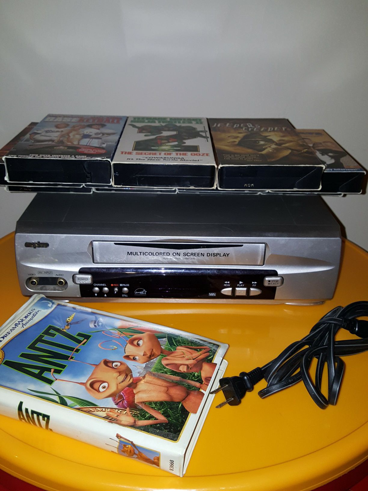 Classic VCR with movies (like new)