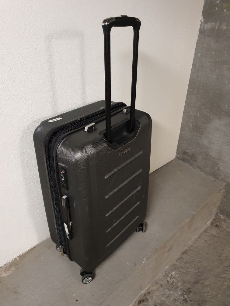 2 Luggage