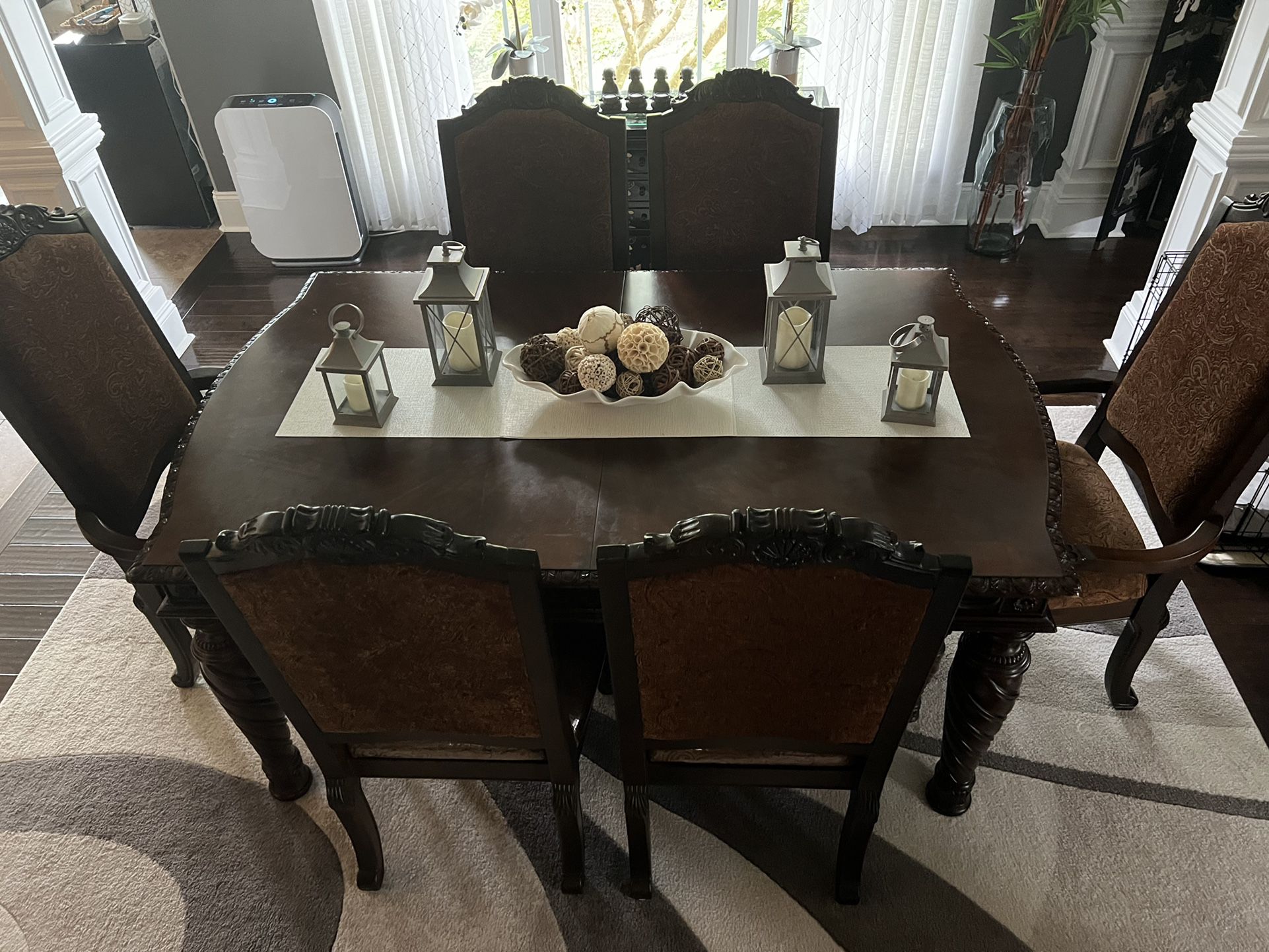 Formal Dinning Room Table seating for 8