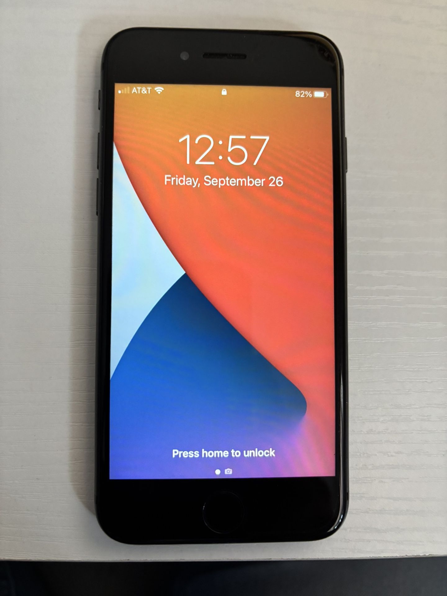 iPhone 8 Mint Conditions Unlocked