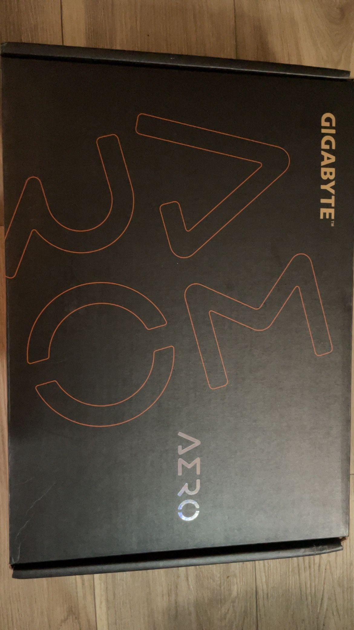 Gigabyte Aero Gaming Laptop 144Hz 