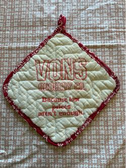 Vintage Vons Grocery potholder red bandana