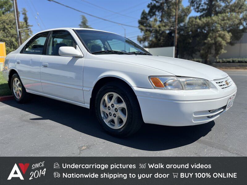 1999 Toyota Camry LE V6