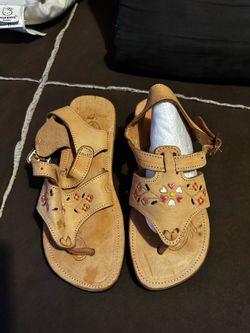 Huaraches artesanales size 8