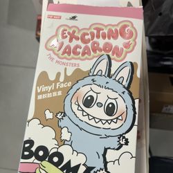 Exciting Macaron Labubu