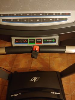 Nordic Track T6.7C. Treadmill for Sale in Raeford NC OfferUp
