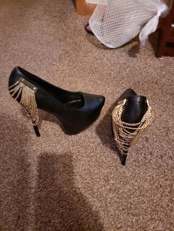 Heel size 10