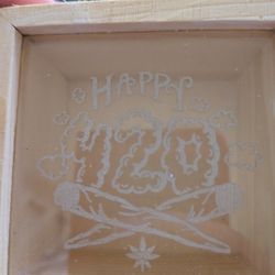 420 Glass Top Box