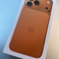 🔥 iPhone 17 Pro Max – Titanium Black (Factory Unlocked) 🔥