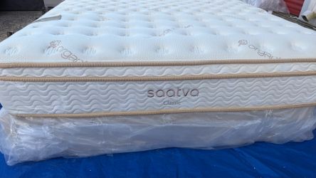 🔥🔥SAATVA CLASSIC QUEEN SIZE MATTRESS 🔥🔥