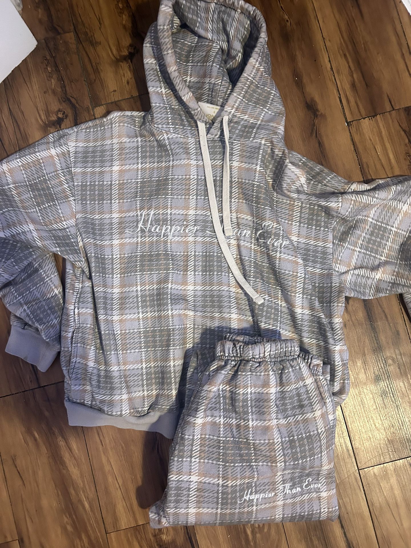 billie eilish sweatsuit hoodie and sweatpants