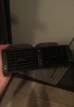 E46 BMW 3 series dash vent