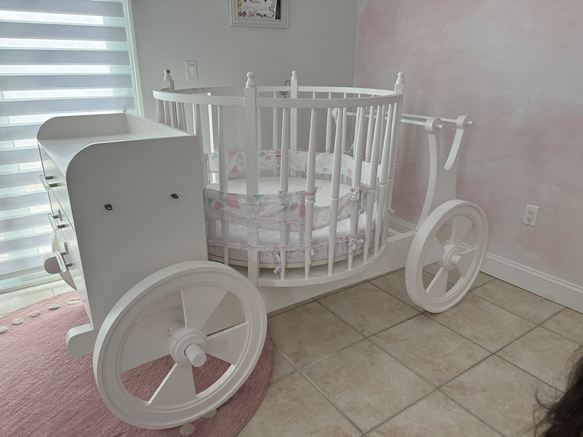 Custom Made Carriage Crib