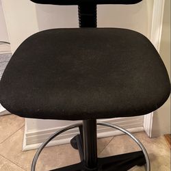 Black Armless Chair