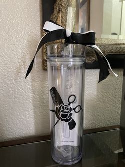 Skinny tumbler