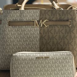 MK Purse 