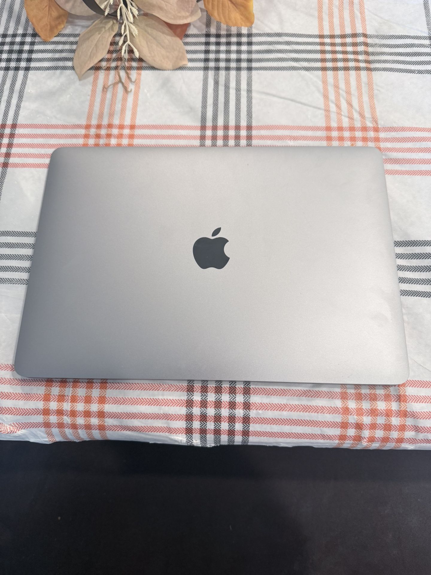 Apple MacBook Air $500!!!
