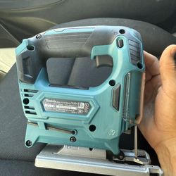 12V max CXT Lithium-Ion Cordless Jig Saw Kit