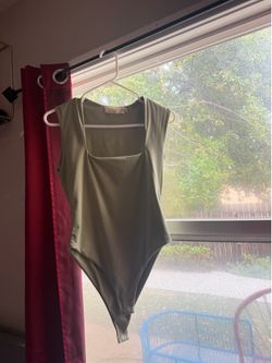 Green body , size xl