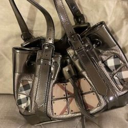 Real Burberry Purse Gently Used No Damage 