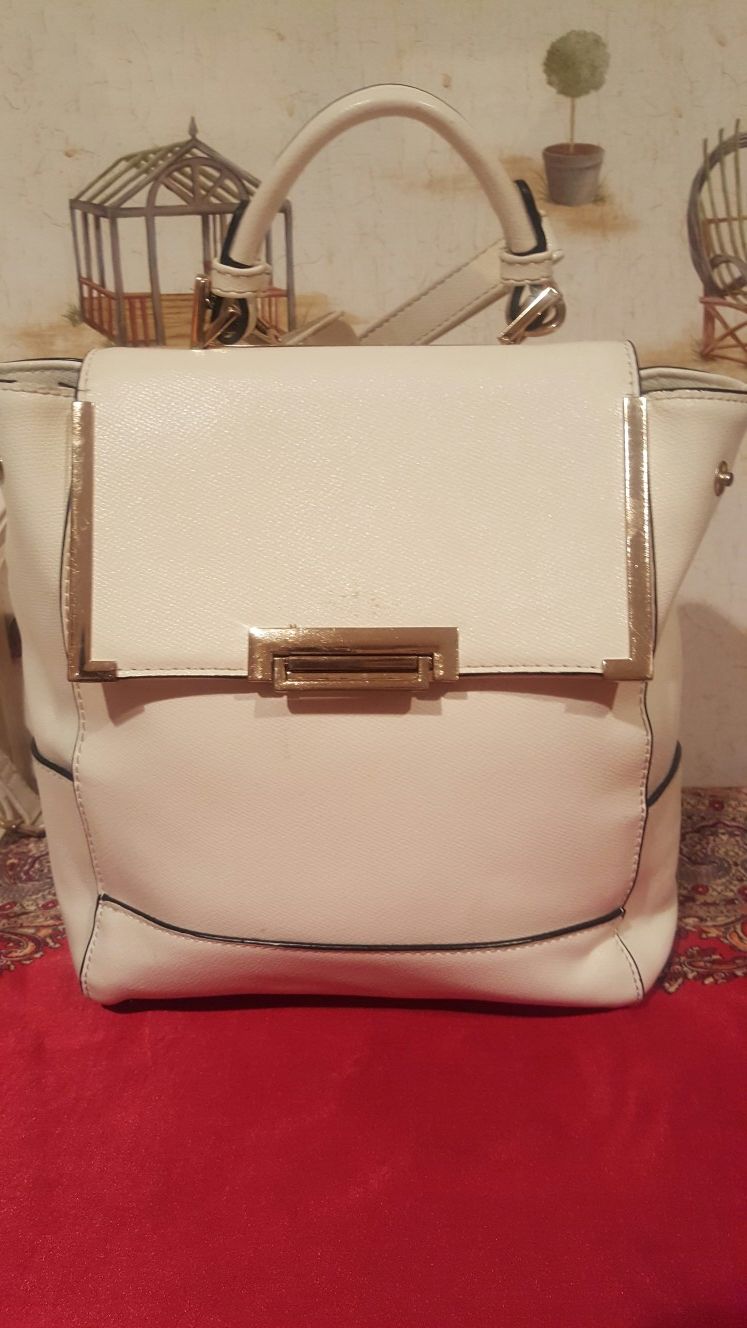 LE MIEL WHITE BACKPACK HANDBAG/PURSE.