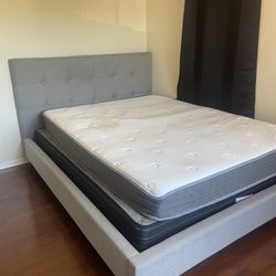Queen Size Bed Frame With Mattress