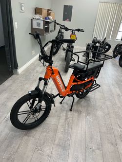 BRAND NEW HOVSCO HovCart Family E-Bike 20" Fat Tire Cargo E-Bike