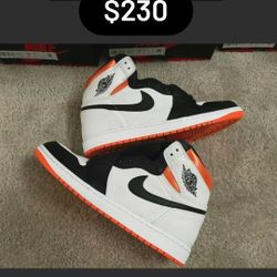 Jordan 1 Electro Orange Size 9 Men's 