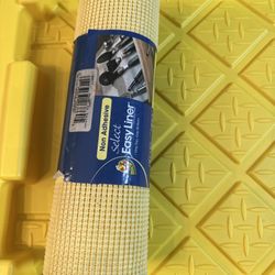 Duck easy liner in warm yellow non adhesive 12x10 ft