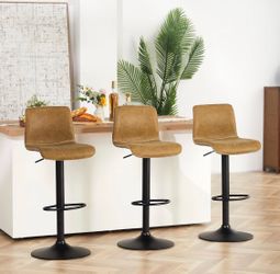 Adjustable bar stool