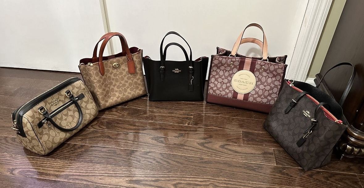 Coach Bag & Coach Wallet (original) for Sale in Jersey City, NJ OfferUp