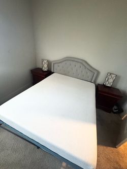 Full size bed