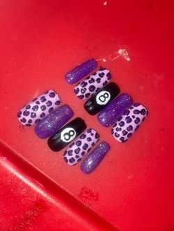 purple glitter 8 ball press ons