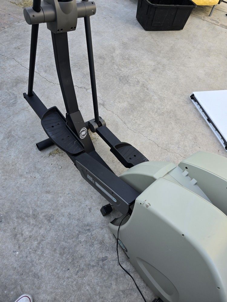 Elliptical Trainer Diamondback 600 Elliptical Proform 1080 Proform