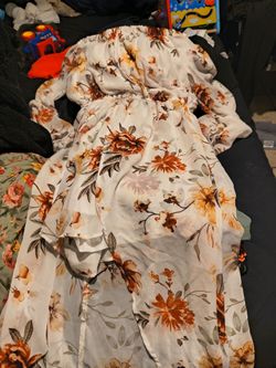 Plus Dresses & Rompers