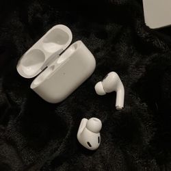 Air Pod PROs. LOCAL ONLY 