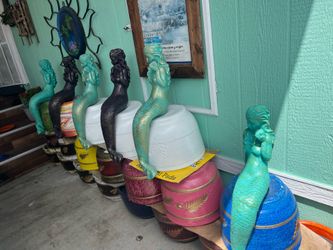 25 inches tall mermaids