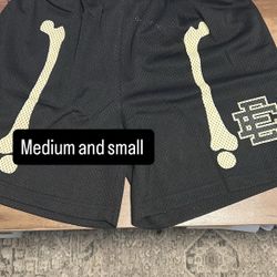 EE Shorts 