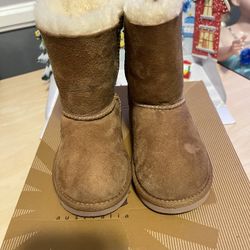 Uggs Toddler Girl