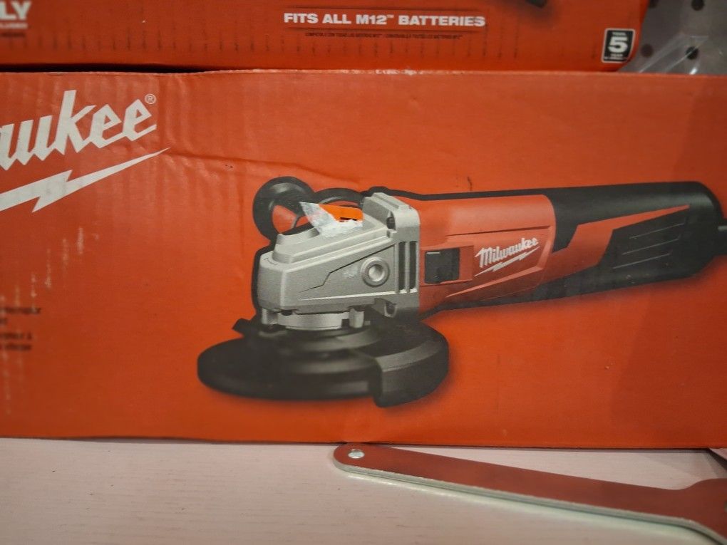 Mikwaukee Corded Grinder