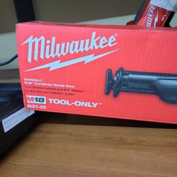 (New) Milwaukee M18 Cordless Recip Saw